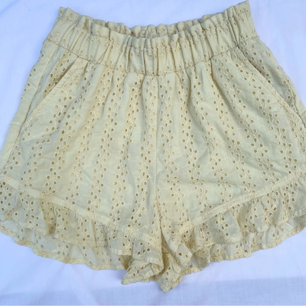 Hollister Yellow Ultra High Rise Eyelet Shorts
